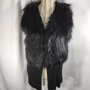 Rue 21 Black Faux Fur Open Front Sleeveless Vest w/Ribbed Bottom Size Medium